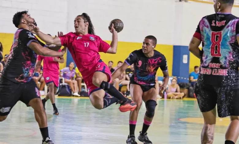 Equipe goiana de handebol ganha apoio financeiro para torneio Lgbtqia+
