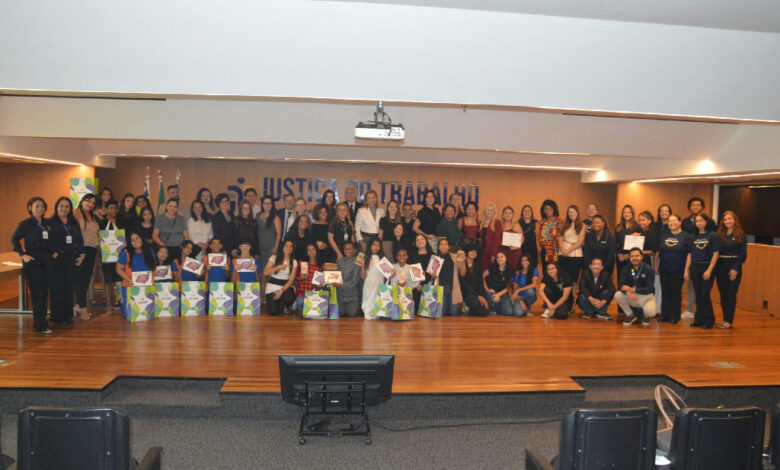 Estudantes da rede municipal de Goiânia são premiados pelo programa Trabalho, Justiça e Cidadania