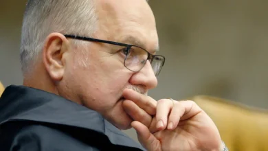 Fachin discute com Polícia Federal citações a ministros do STF em investigação