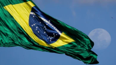 FMI projeta desaceleração da economia brasileira e fixa crescimento em 2,2% para 2026