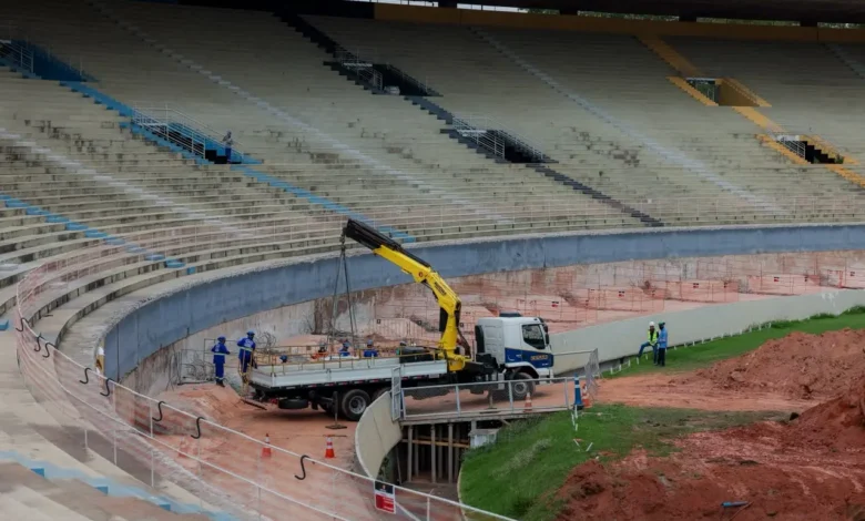 Fundações marcam nova fase da reforma do estádio Serra Dourada em Goiânia