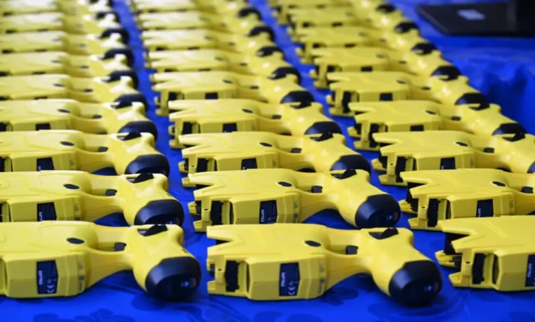 GCM de Goiânia incorpora armas de choque para reforçar a segurança pública