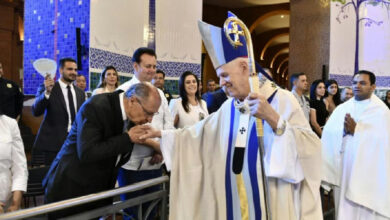 Geraldo Alckmin marca presença em missa na Basílica de Aparecida