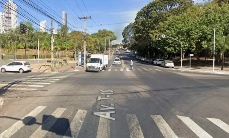 Goiânia implementa primeira conversão à esquerda livre no trânsito urbano