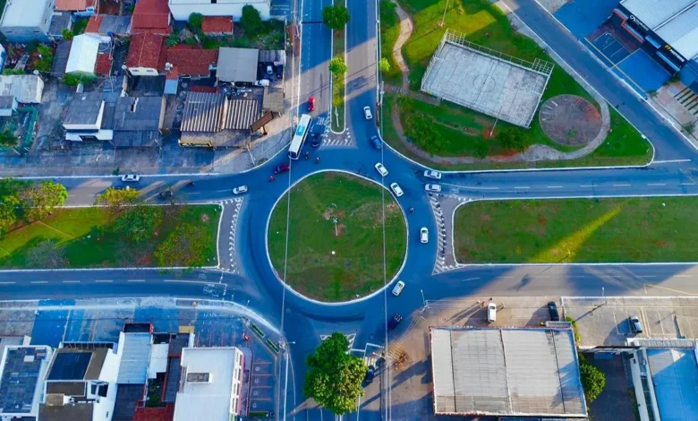 Goiânia inicia reestruturação viária com semáforos no Parque Amazônia