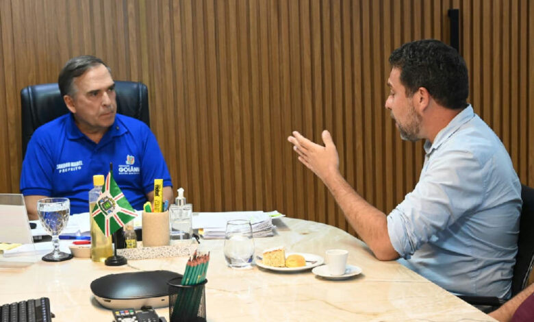 Goiânia recebe unidades do programa Parada Certa para apoio a trabalhadores de aplicativo