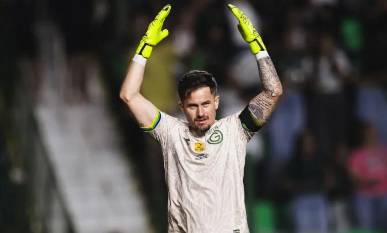 Goiás busca vaga nos playoffs e detalha caminhos na reta final