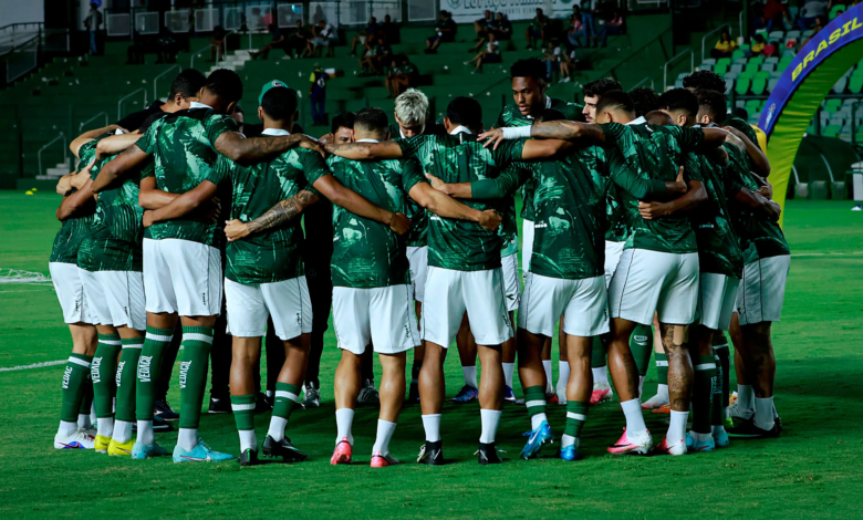 Goiás e Náutico empatam sem gols no primeiro tempo pela Série B