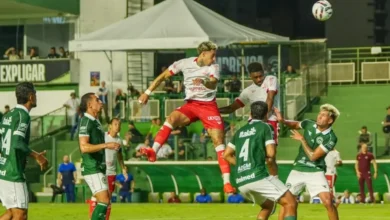 Goiás empata com o Náutico e complica caminhada na reta final