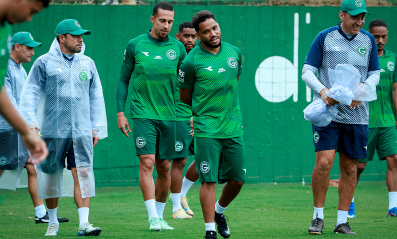 Goiás reforça elenco com três retornos importantes para duelo contra o Athletic-mg