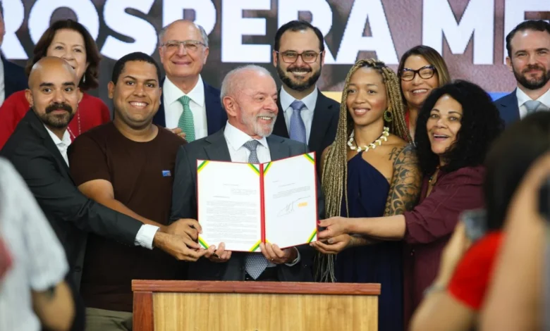 Governo Lula projeta investimento de R$ 5 bilhões em auxílio para MEI's