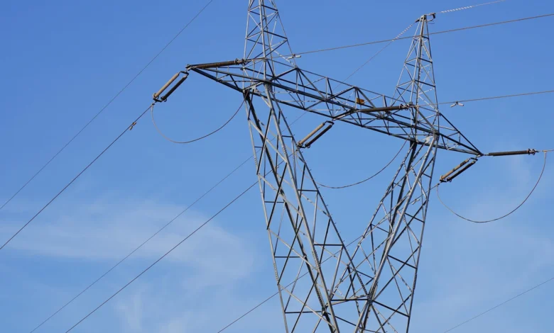 Governo realiza último leilão de transmissão de energia do ano e mira investimentos milionários