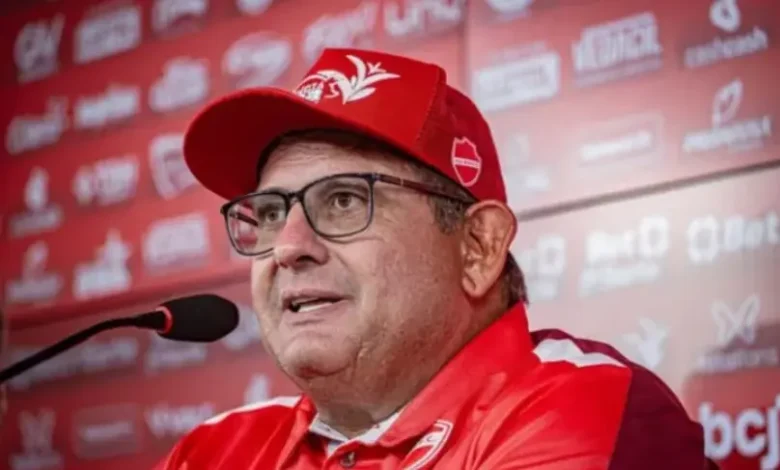Guto Ferreira admite atuação abaixo do esperado em triunfo do Vila Nova