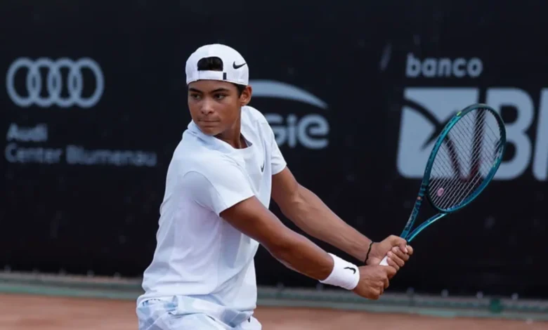 Guto Miguel avança à decisão de duplas no circuito challenger na bolívia