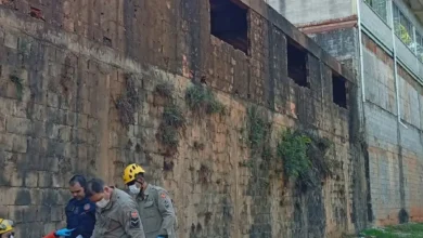 Homem sobrevive a queda de dez metros em Goiânia e recebe atendimento especializado