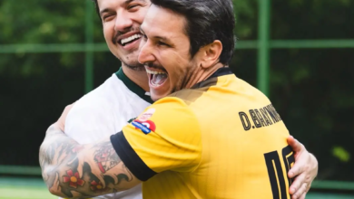Hugo e Guilherme enfrentam Kamisa 10 em partida de futebol beneficente em Goiânia