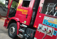 Idoso é resgatado pelo Samu após incêndio destruir casa neste domingo em Anápolis