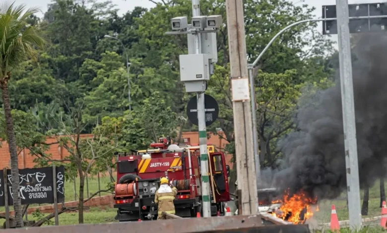 Incêndio em automóvel na Go-020 mobiliza equipe dos bombeiros