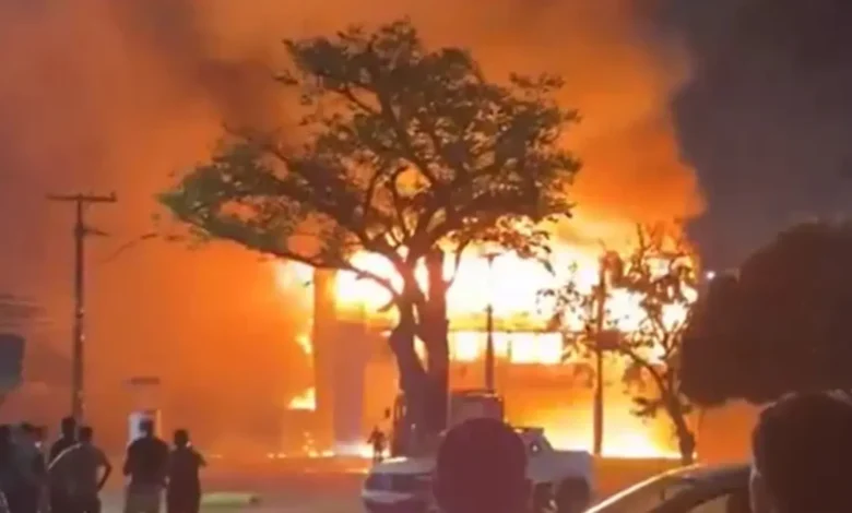 Incêndio na UFPE causa prejuízo de R$ 100 milhões e motiva investigação da Polícia Federal