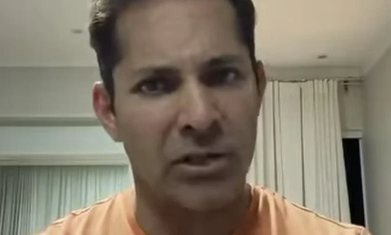 Influenciador se retrata na internet após acordo judicial com prefeito
