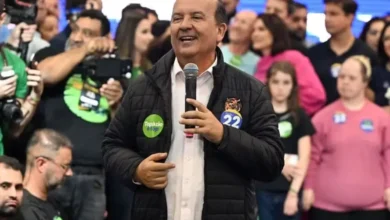 Jorginho Mello conquista reeleição no primeiro turno em Santa Catarina