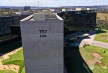 Justa causa de recreadora em SC é confirmada pelo TST após silêncio da profissional em acusação