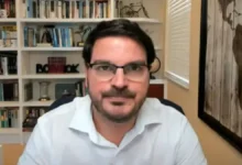 Justiça ordena que Rodrigo Constantino remova vídeo com ofensas ao estado da Bahia