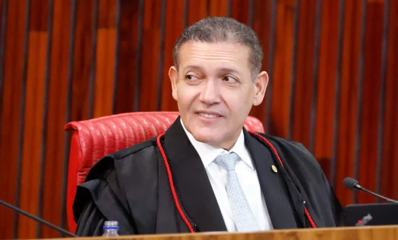 Kassio determina prazo de 24 horas para Meta detalhar ações do exército do lula