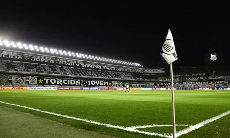 Lesão muscular tira Arthur dos próximos compromissos do Santos no Brasileirão
