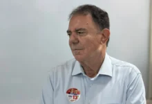Luis Cesar Bueno registra voto em Goiânia e projeta resultado positivo nas urnas