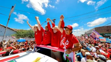 Lula alerta para risco de cortes em programas sociais durante campanha em Natal