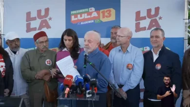 Lula anuncia entrega de autorização de quebra de sigilo ao tribunal e desafia adversário