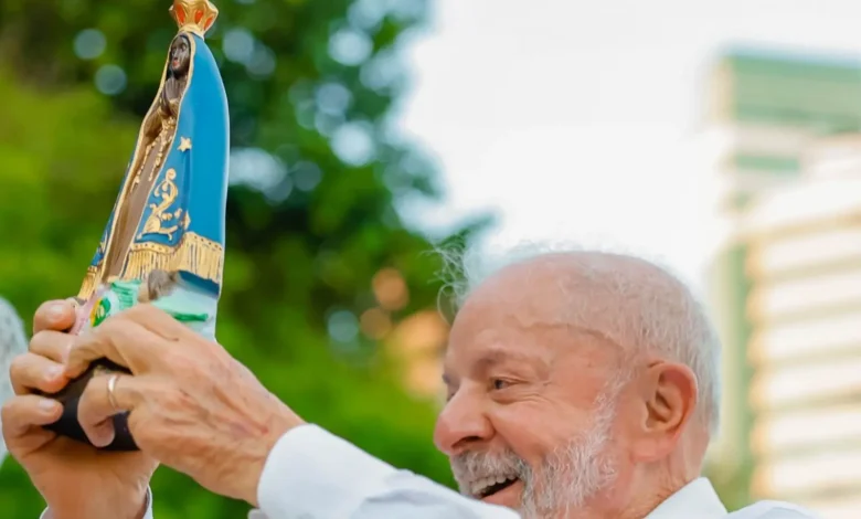 Lula busca virada histórica contra Flávio em cenário inédito no segundo turno