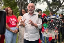 Lula critica atuação do TSE e defende neutralidade de Nunes Marques