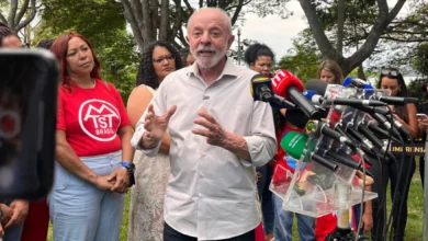 Lula critica atuação do TSE e defende neutralidade de Nunes Marques
