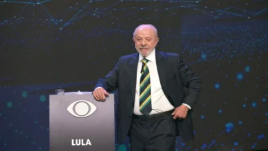 Lula destaca salto econômico e defende empresas estatais fortes em debate