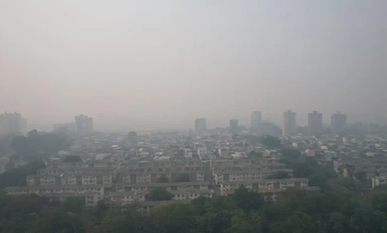Manaus enfrenta crise ambiental com ar em nível péssimo pelo terceiro dia consecutivo