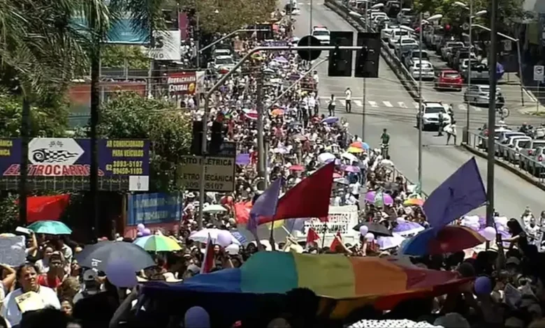 Manifestação de mulheres em Goiânia reforça apoio à candidatura de Lula