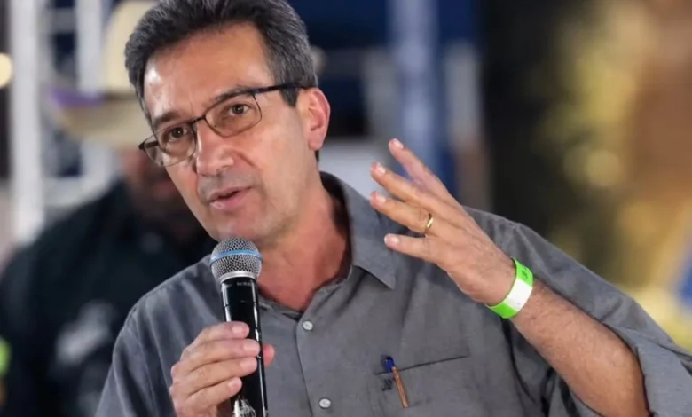 MDB de Goiás oficializa apoio à candidatura de Flávio Bolsonaro no segundo turno