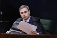 Mendonça determina que CUT remova publicações contra Flávio Bolsonaro