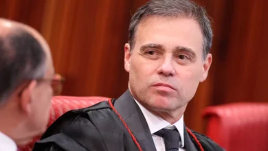 Mendonça propõe veto a campanha no Whatsapp antes do segundo turno