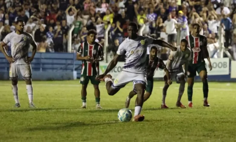 Mineiros mantém vivo o sonho do acesso após quarta vitória consecutiva na Divisão de Acesso