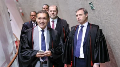 Ministros do TSE apontam manobras de Nunes Marques e Mendonça para evitar derrotas