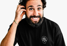 Murilo Couto amplia agenda de stand-up em Goiás e confirma nova sessão