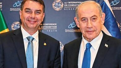 Netanyahu parabeniza Flávio Bolsonaro e estende convite para visita oficial a Israel