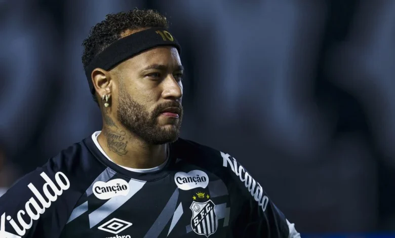 Neymar elogia desempenho do Santos após empate contra o Flamengo