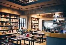 Nove anos de Palavrear: a resistência afetuosa de uma livraria de rua