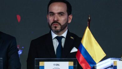 Novo decreto assinado na véspera de protestos gera crise na Colômbia