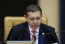 Nunes Marques veta participação de Renan Santos em debate presidencial da TV Globo
