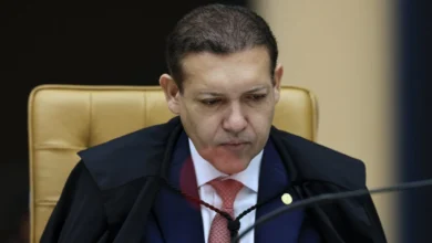 Nunes Marques veta participação de Renan Santos em debate presidencial da TV Globo